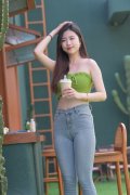 1978年任大连海运学院团委；我们有良多艰辛的工